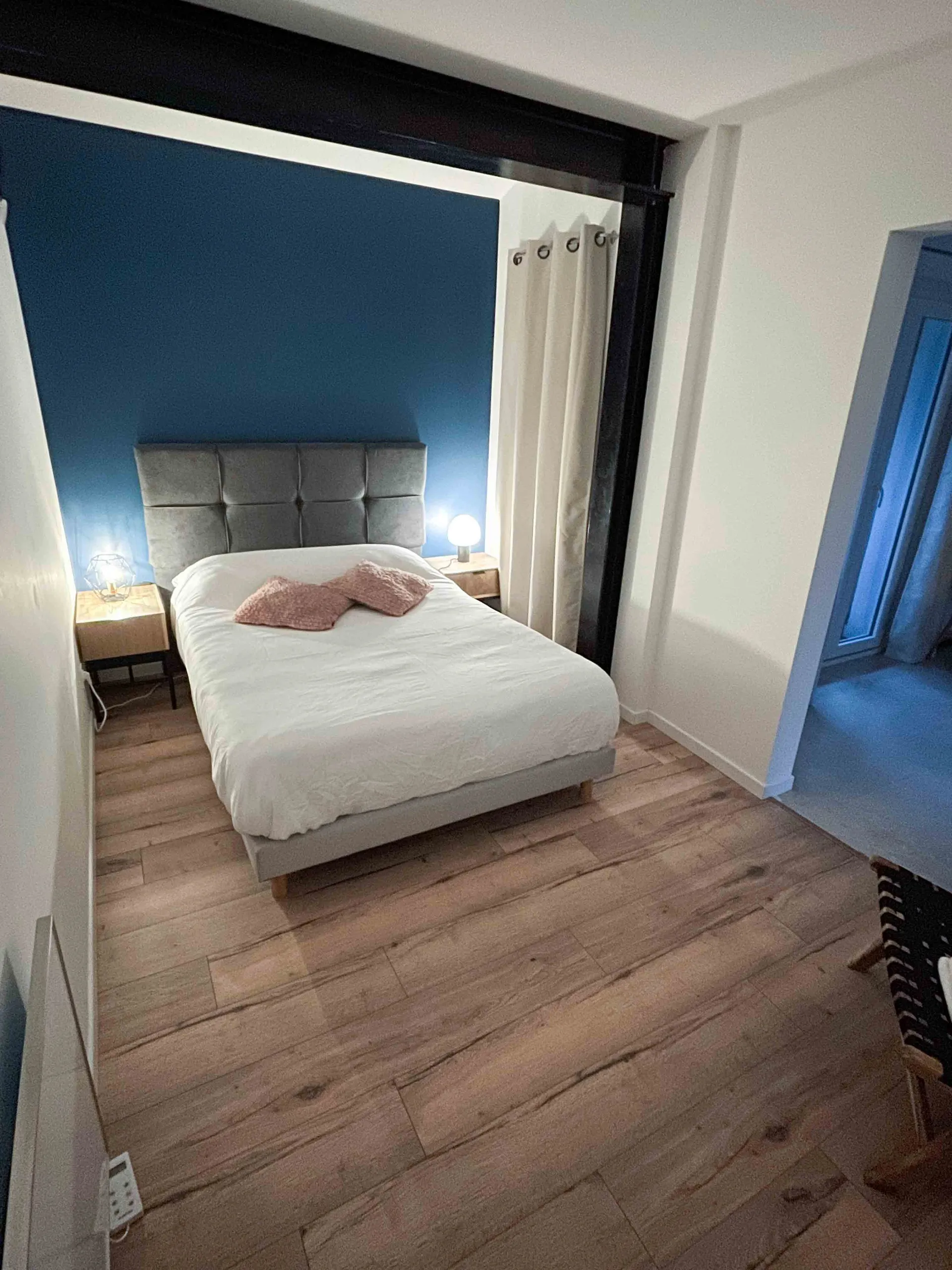 Chambre avec salle de bain privative — chambre meublée à La Villa coliving Ville-la-Grand, Grand Genève